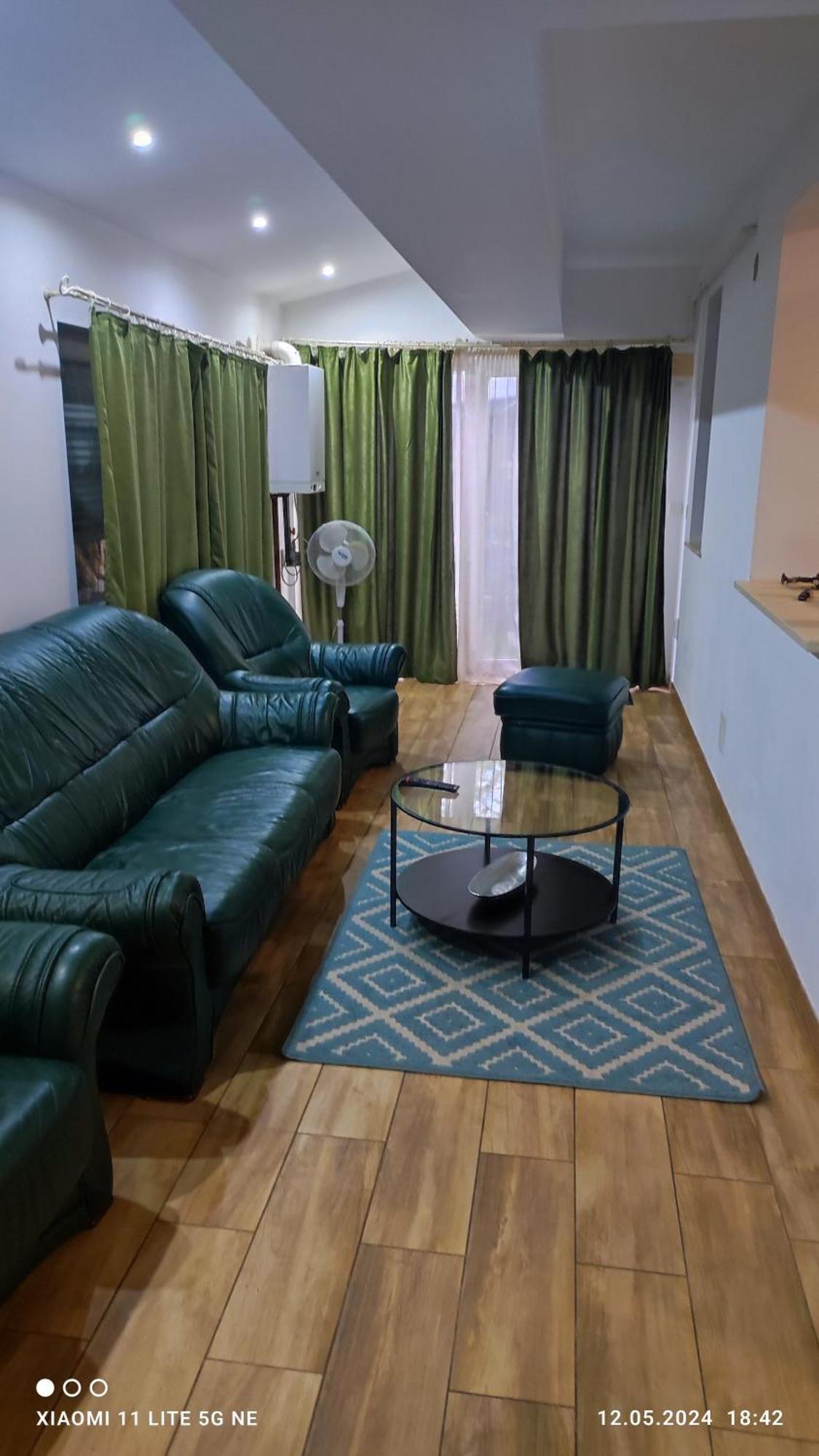Apartament Lenus'K Lejlighed Bukarest Eksteriør billede